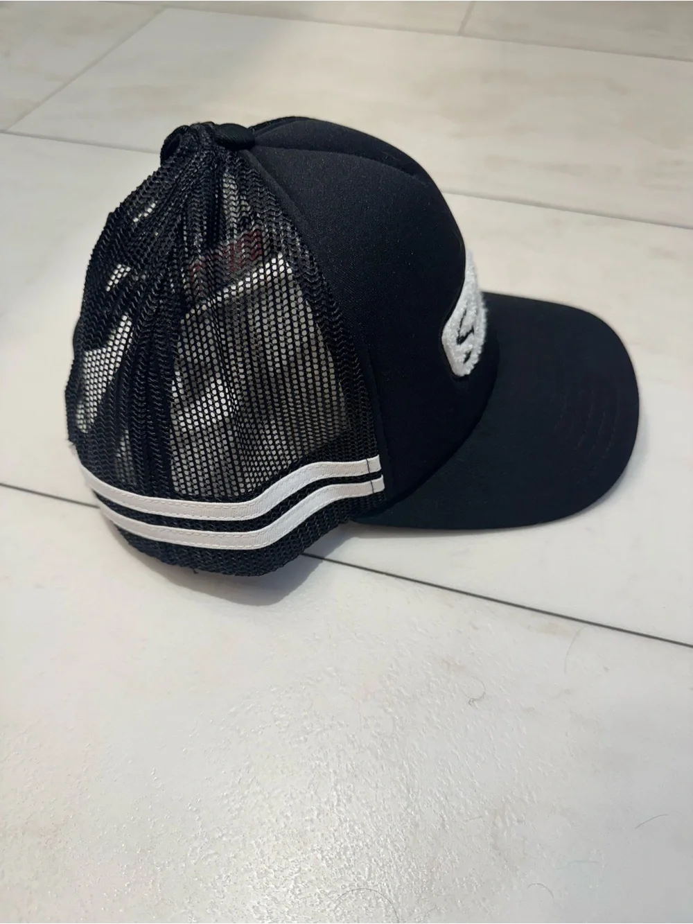 Women’s Snap-on Tools Adjustable Lace-Back Hat – NWOT